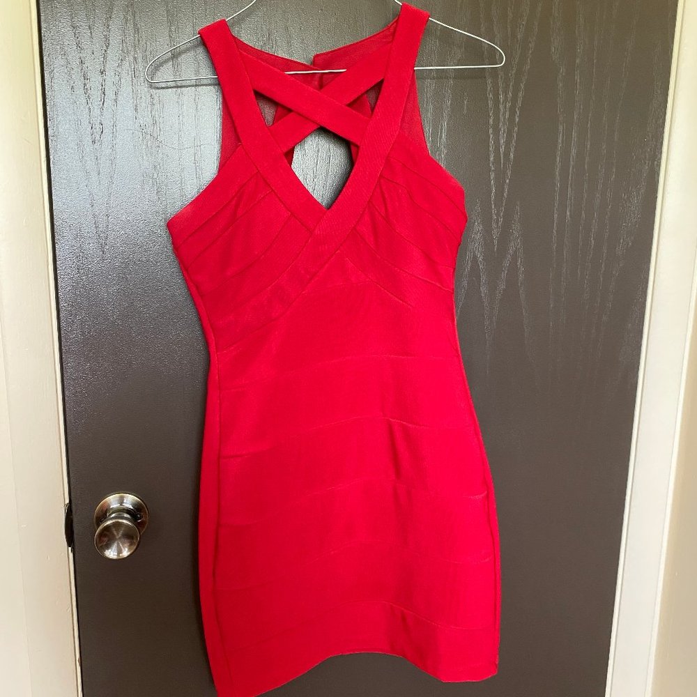 Juniors Mini Dress w/ cross cut top